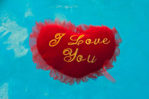 Photographers of Las Vegas - Concept Photography - i love you floating heart