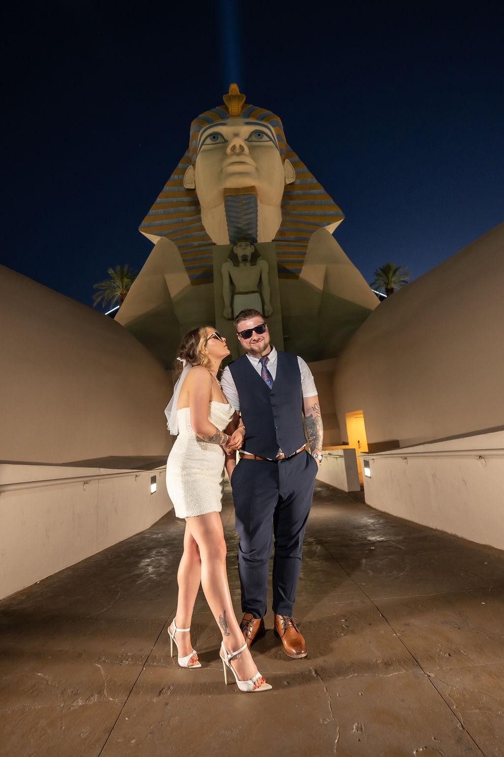 Photographers of Las Vegas Photographers Of Las Vegas Photographers of Las Vegas focus of every shoot is capturing your vision. We work together to bring your memories to life. 7