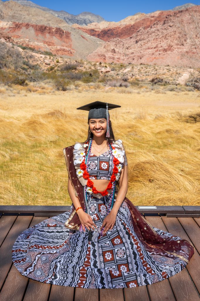 Photographers of Las Vegas Whether you want a studio photoshoot or outdoor photoshoot, PhotographersLV has got the package for you. 35