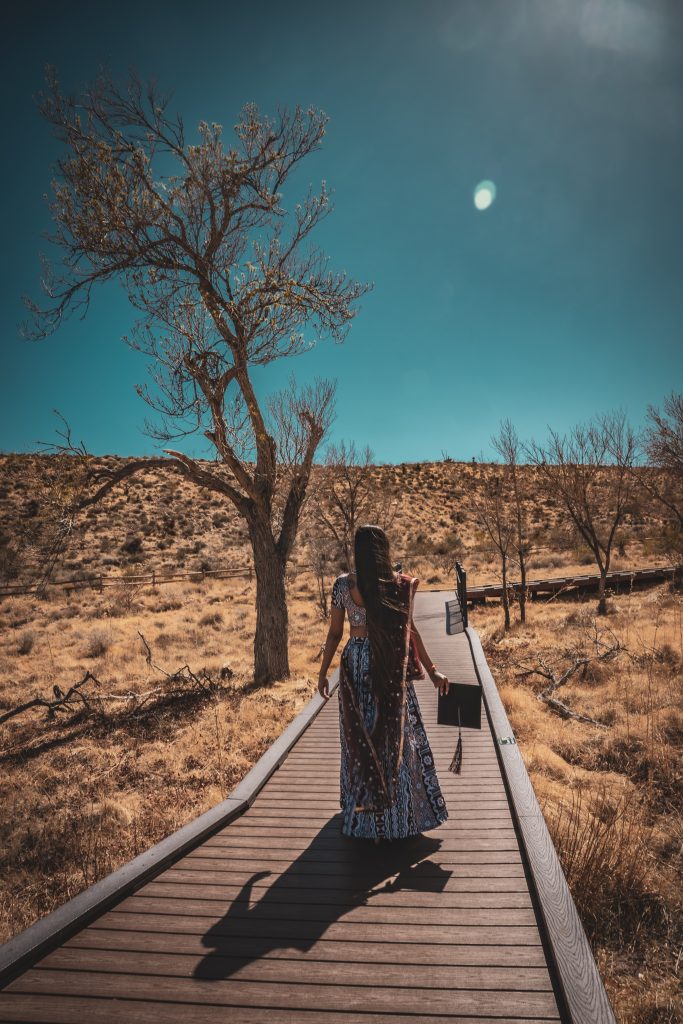 Photographers of Las Vegas Whether you want a studio photoshoot or outdoor photoshoot, PhotographersLV has got the package for you. 33