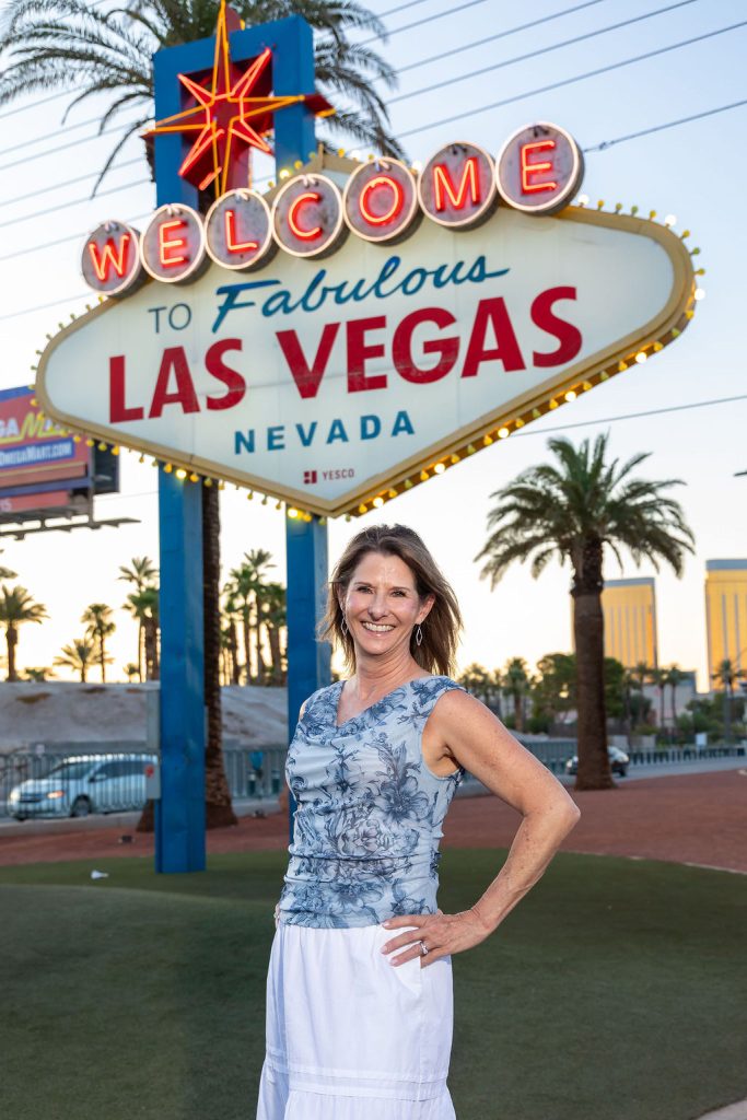 Photographers of Las Vegas vegas photo tour Every Las Vegas photo tour includes a professional photographer riding or walking alongside you, full copyright to every image (we never sell you your own photos back), and professional editing for exposure, composition, and color. From there, pick the format that fits your group and your night: 46 Photographers of Las Vegas vegas photo tour Every Las Vegas photo tour includes a professional photographer riding or walking alongside you, full copyright to every image (we never sell you your own photos back), and professional editing for exposure, composition, and color. From there, pick the format that fits your group and your night: 45