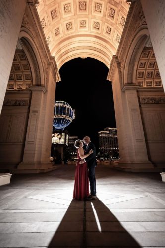 Photographers Of Las Vegas - Anniversary Photography- Photo Tour